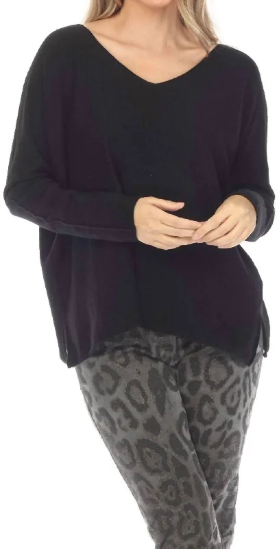 Women's Timeless Attire Solid V-Neck Shimmer Sweater In Black