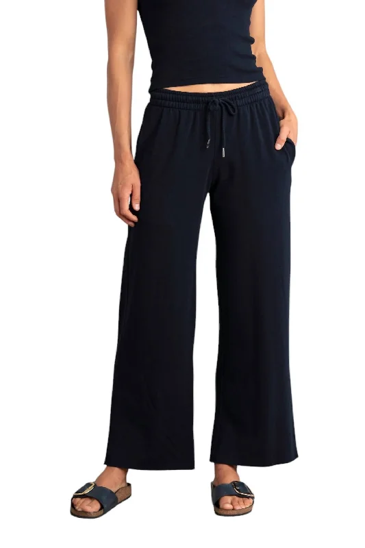 Women's Comfortable Lounge Attire Cropped Palazzo Pants In Black