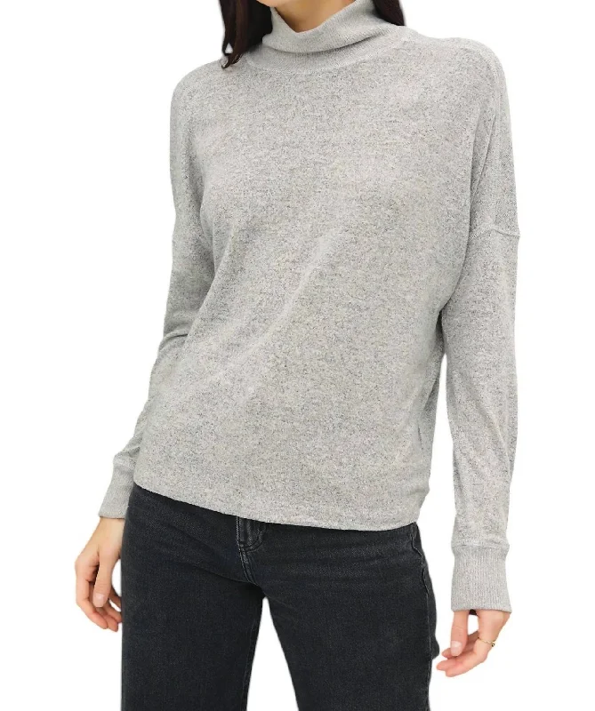 Online Clothing Stores Comfort For Day Sweater In Heather Gray