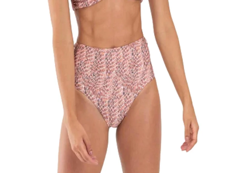 Women's Clothes And Garments Lulu Bottom In Wonder Viper Pink