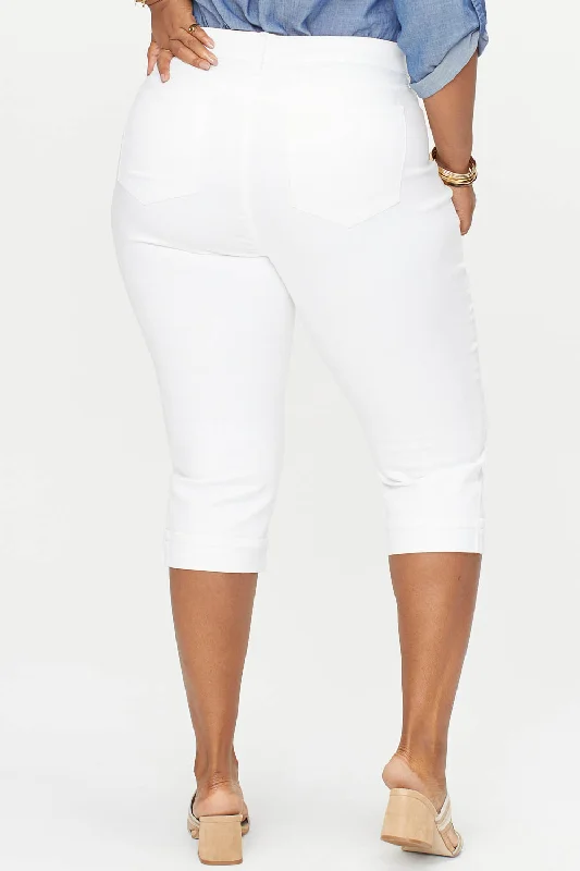 Women's Holiday Outfit Marilyn Straight Crop Jeans In Plus Size - Optic White