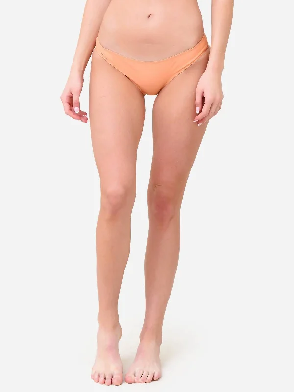 Fashionable Women's Outfit Classic Bikini Bottom In Melon