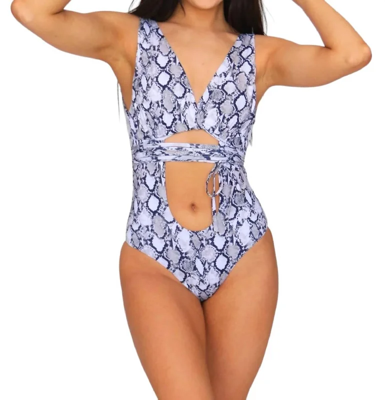 Women's Casual Clothing For Lounging Written In The Sand One-Piece Swimsuit In Grey/white